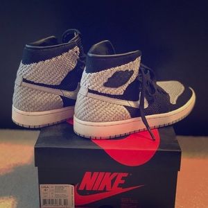 1985 Air Jordan 1 RET HI Flyknit BG — Youth